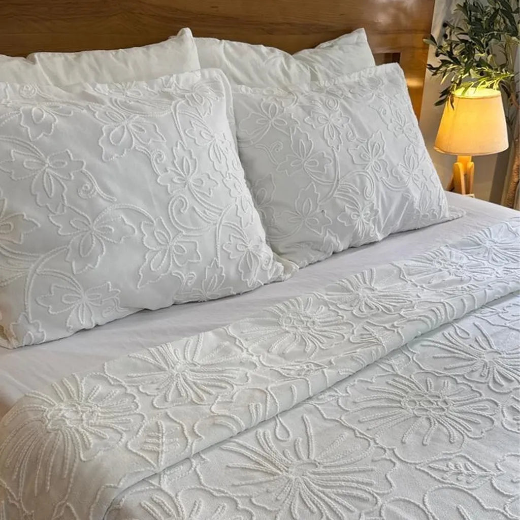 3-piece embroidered white bridal bedspread set